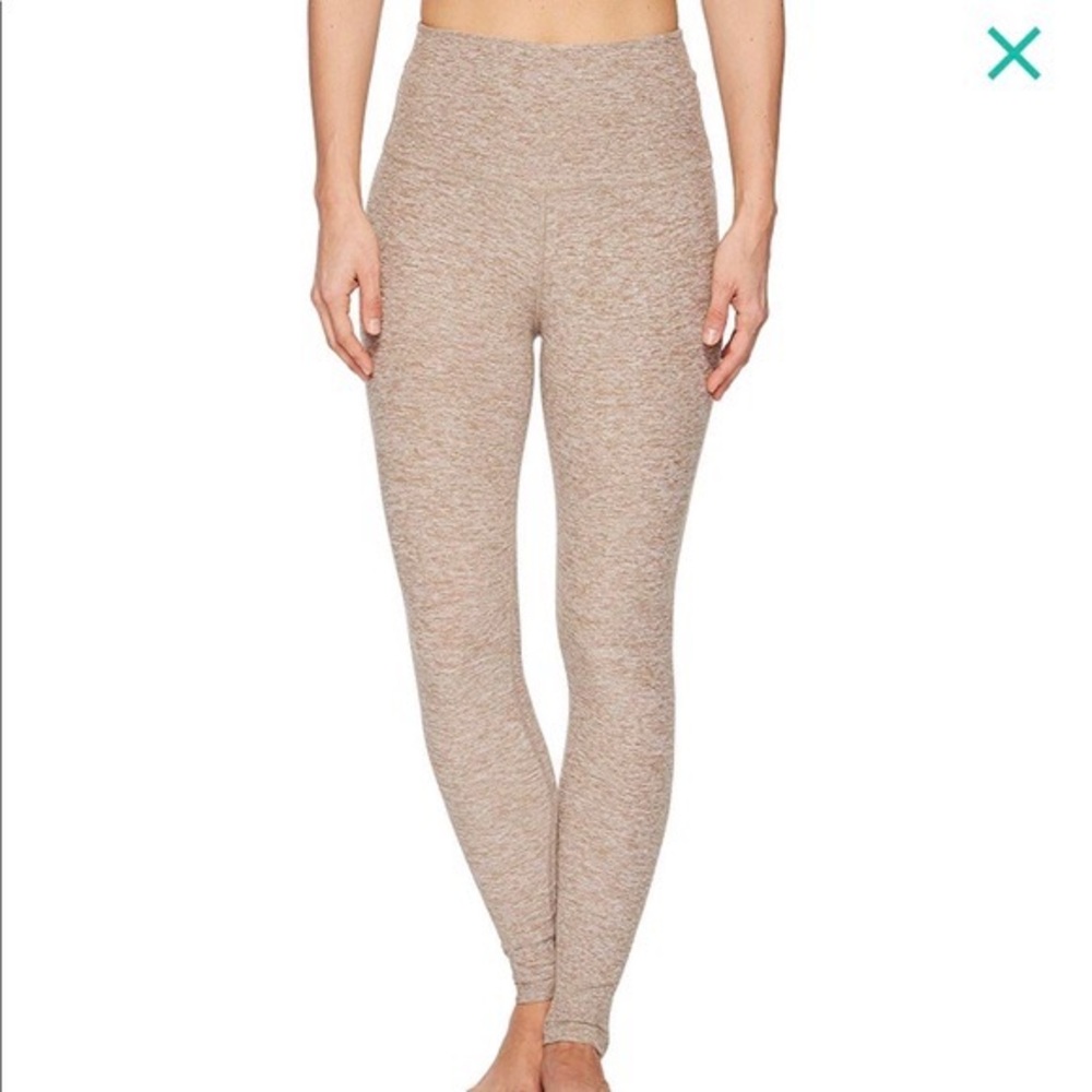 Beyond Yoga space dye high timber/white Small